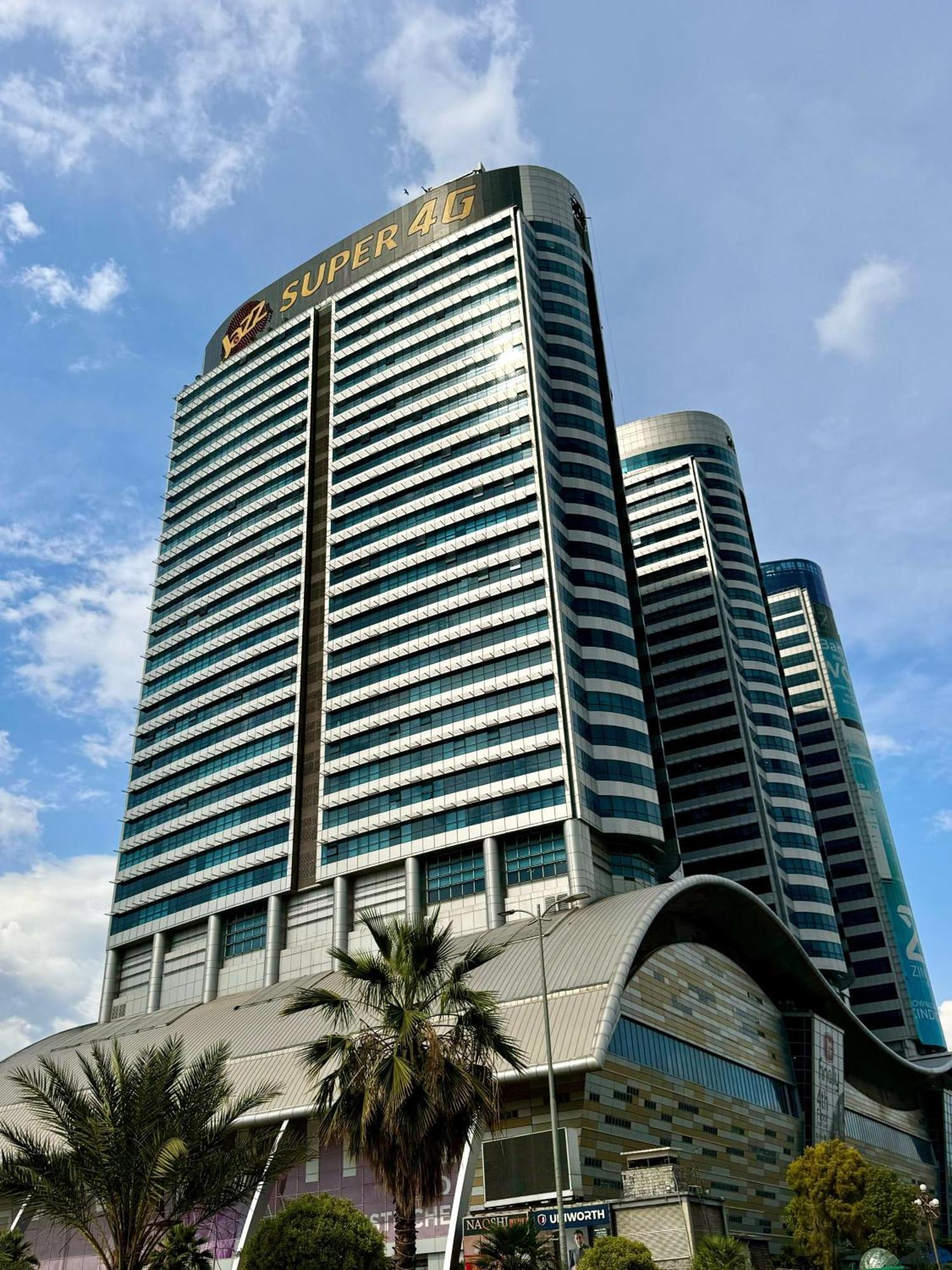 איסלמאבד Centaurus Apartment מראה חיצוני תמונה